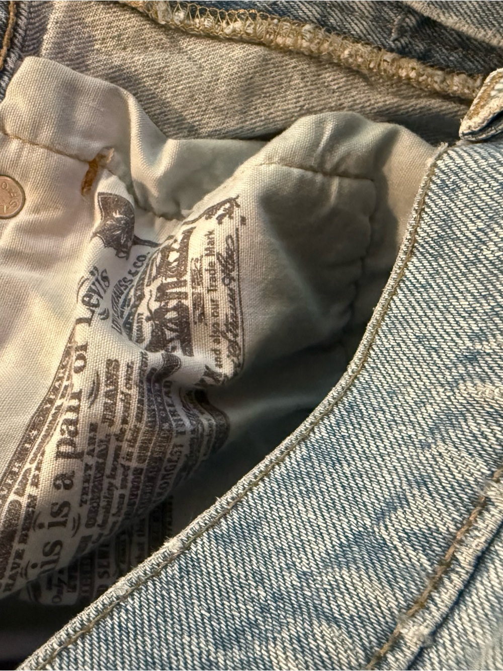 Levi's 501 Vintage Straight Leg Jeans in Light Blue - Picture 10 of 11